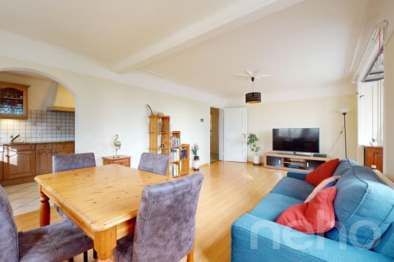 Charmante 10-Zimmer Villa mit Einliegerwohnung (4)