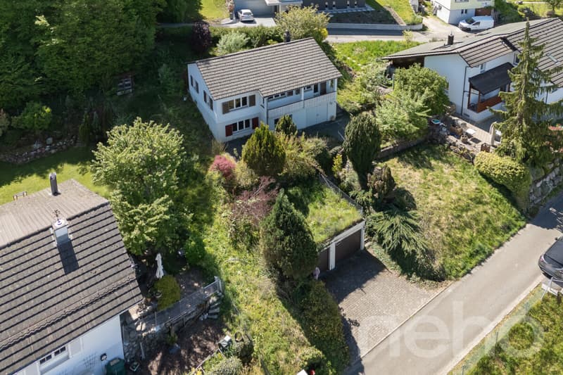 5-Zimmer Haus mit Charme und grossem Garten - mit Neubaupotenzial (3)
