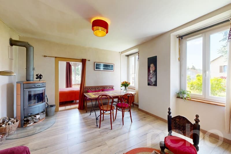 Maison familiale avec jardin ? Cadre paisible à découvrir (8)
