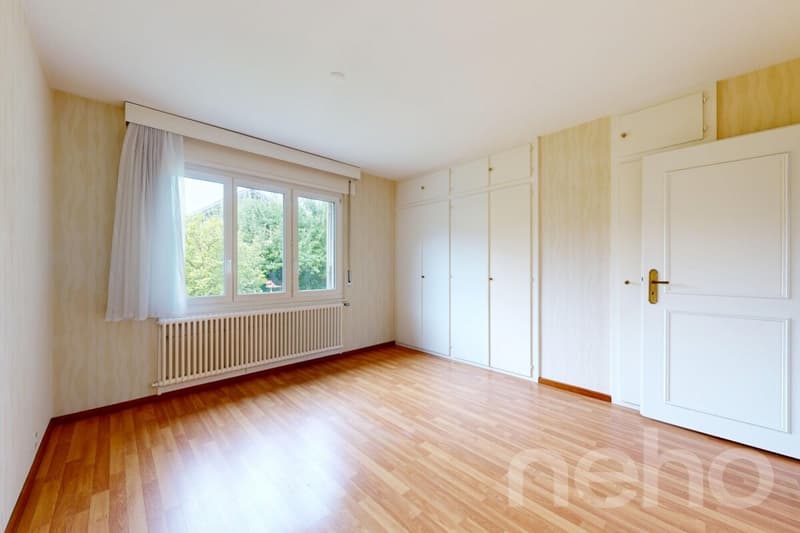 Villa à rénover à fort potentiel, opportunité unique à Vessy (7)