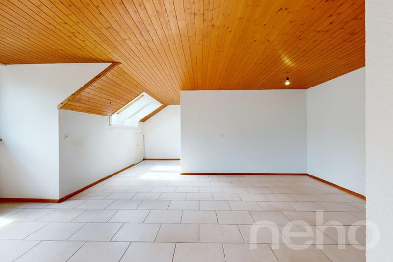 Helle und gepflegte 2.5-Zi.-Wohnung an attraktiver Lage in Arlesheim (4)