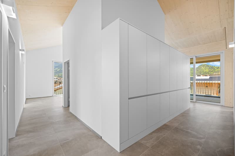 Moderne 5.5-Zimmer-Dachwohnung mit Bergsicht in Bonaduz (8)