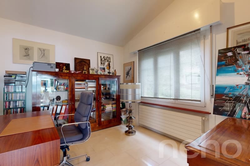 Villa contemporaine d'exception avec piscine et vue lac Neuchâtel (11)
