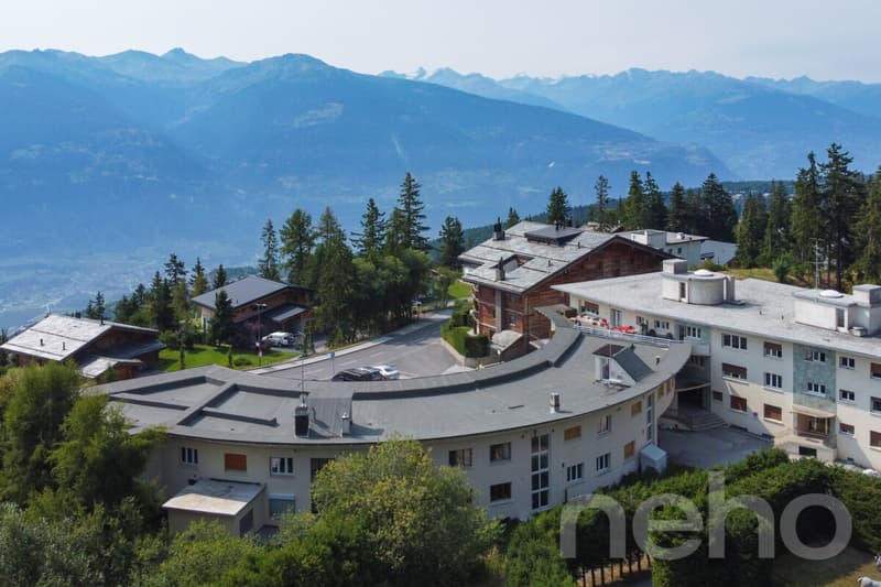 Superbe studio rénové à Crans-Montana (11)