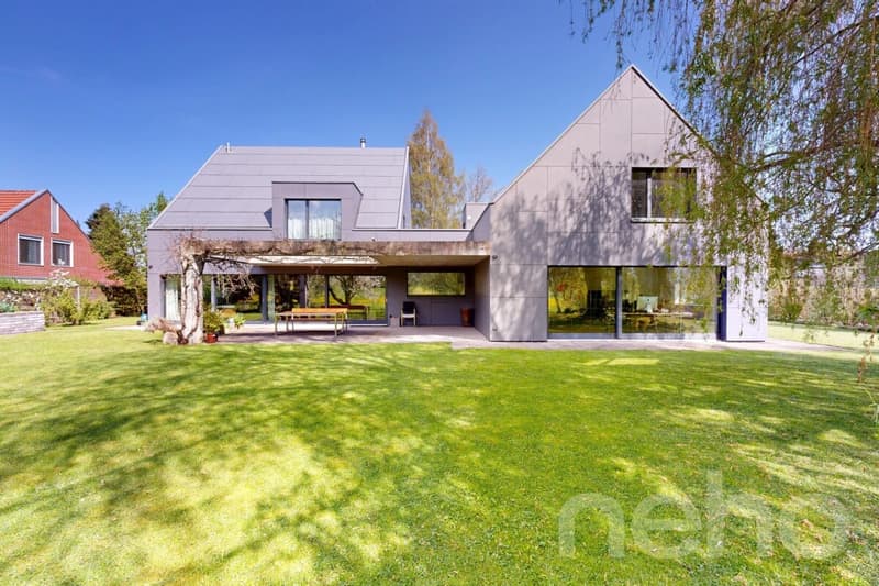 Architektur, Raum und Privatsphäre an ruhiger Lage von Mörschwil (1)