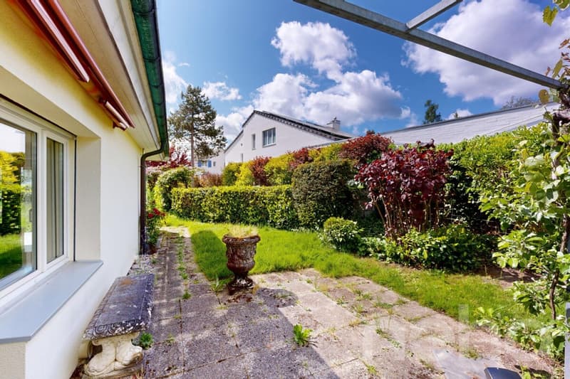Grosszügiges 6.5-Zimmer-Einfamilienhaus mit grossem Garten (11)
