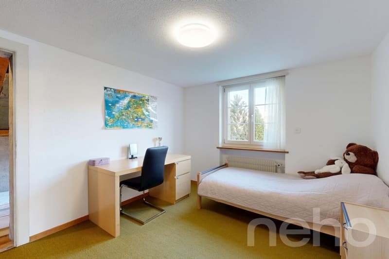 Freistehendes 6.5 Zimmer Einfamilienhaus mit Garten in Wangs (11)