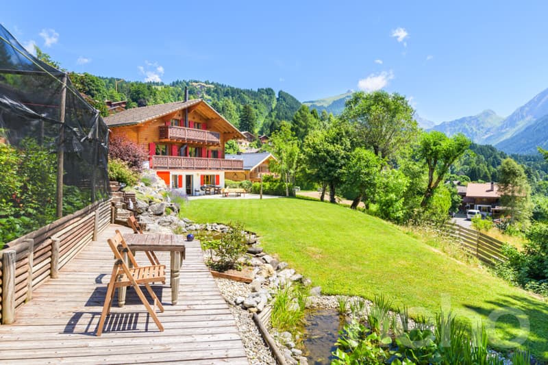 La Bonne Étoile  ? Chalet incluant 3 parcelles constructibles (10)