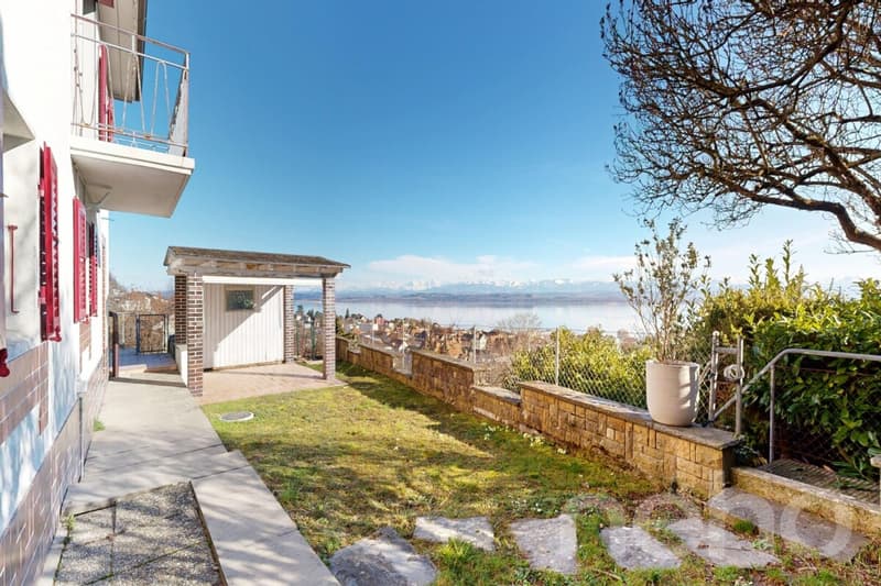 Rare sur le marché: maison individuelle avec vue lac panoramique (12)