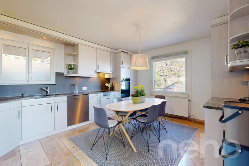 Rare sur le marché: maison individuelle avec vue lac panoramique (4)