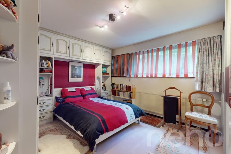Superbe 4,5 pièces avec jardin, vue montagne et garage (4)