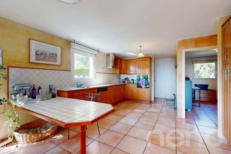 Charmante maison jumelle avec vue imprenable sur le Léman (9)