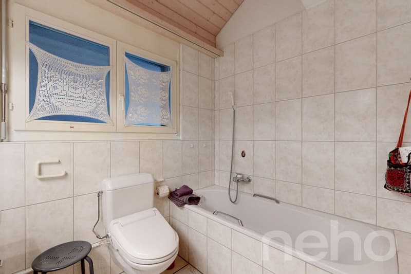 Exklusive Attika-Maisonette mit grosser Terrasse und Ausbaupotenzial (8)