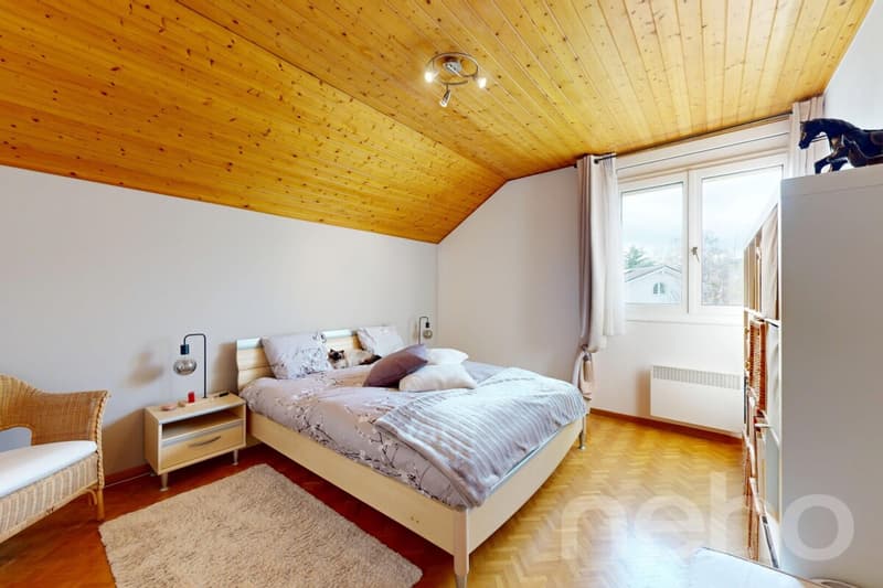 Maison familiale avec piscine et grand jardin plein sud (10)