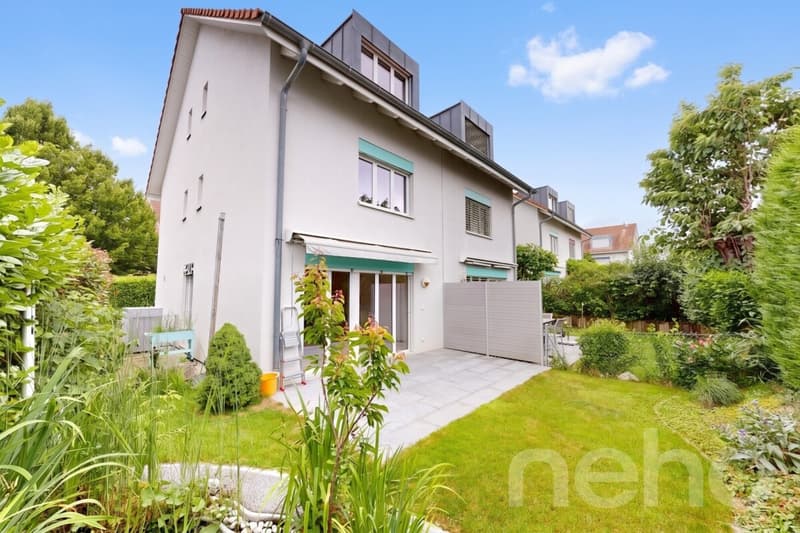 Gepflegtes 5-Zimmer Doppel-EFH an familienfreundlicher Lage im Grünen (10)
