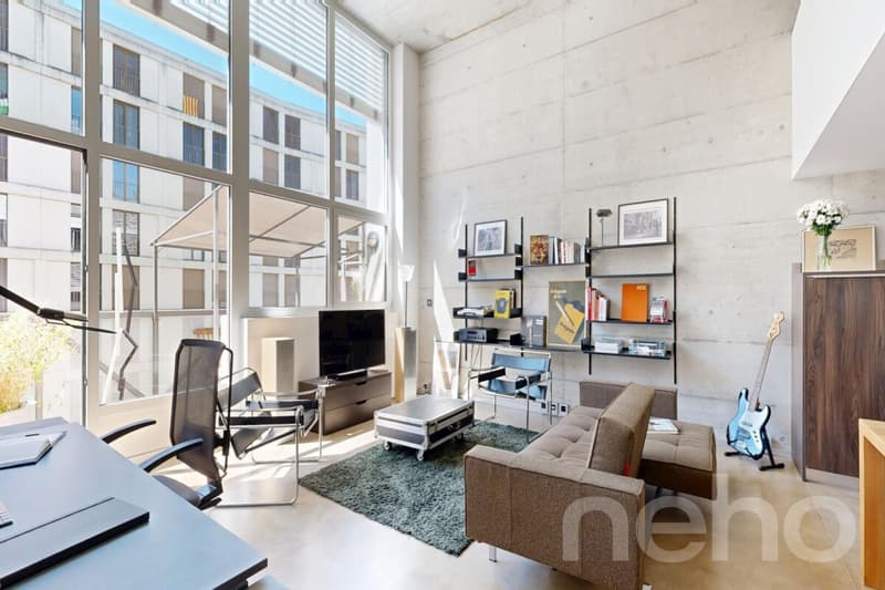 Unique : Duplex contemporain / grand balcon ouest / vue lac partielle (7)