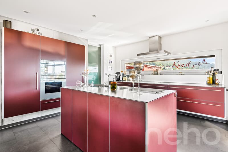 Exklusive Attika mit Wintergarten und 120 m² Terrasse (3)