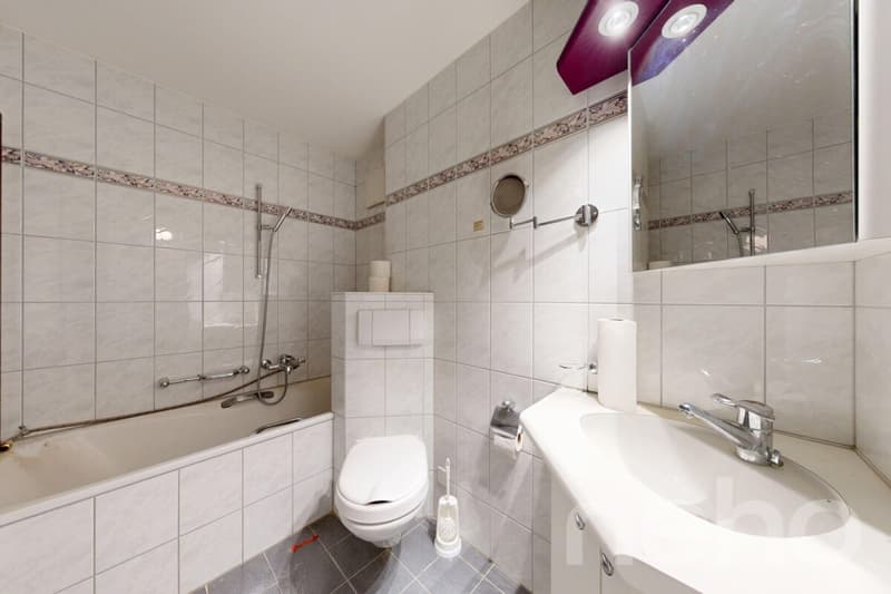 2.5-Zimmerwohnung mit Terrasse und viel Gestaltungspotenzial (5)