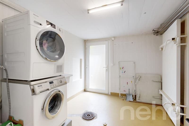 Gepflegtes 4.5-Zimmer Reiheneckhaus an familienfreundlicher Lage (12)