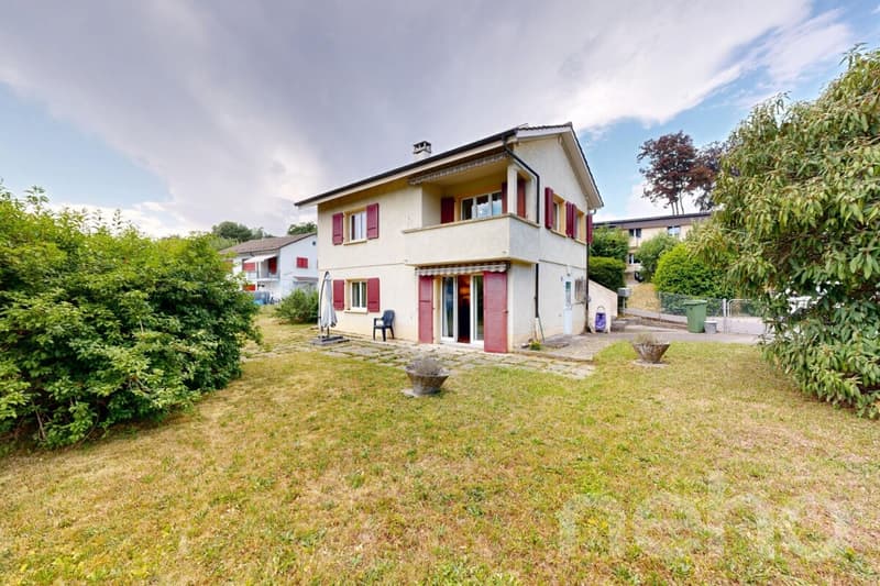 Exclusif: Petite villa de 3 chambres à rénover (1)