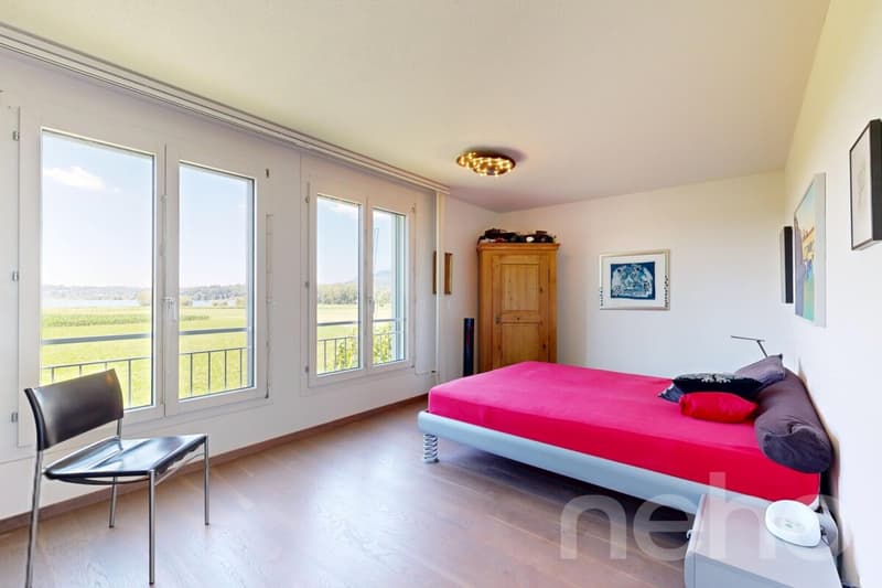 Grosszügiges Wohnen mit traumhafter, unverbaubarer Aussicht (9)