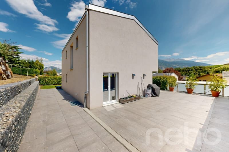 Villa avec photovoltaïque dans un endroit privilégié à Champlan (9)