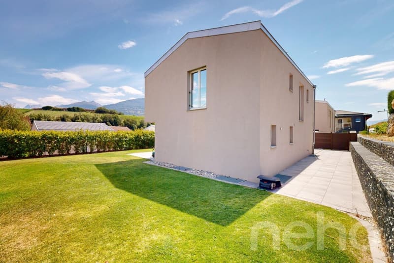 Villa avec photovoltaïque dans un endroit privilégié à Champlan (8)