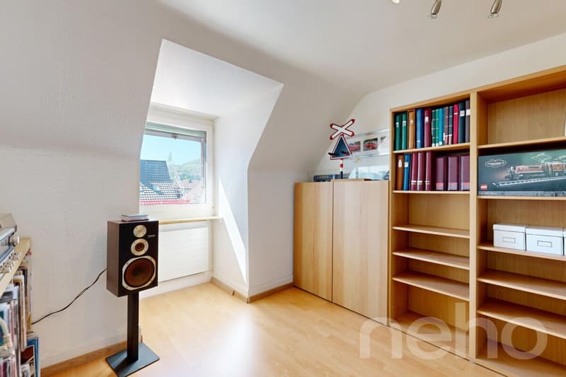 Charmantes Zuhause mit ausgebautem Dachstock und Terrasse (5)