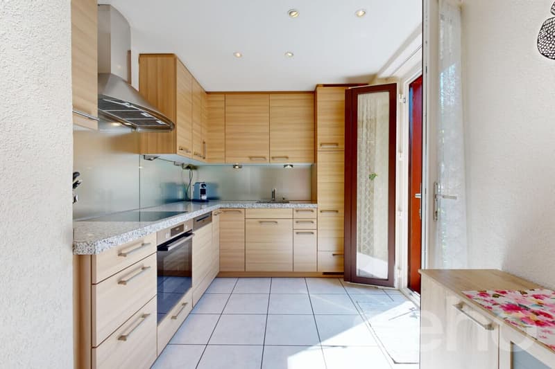 Charmantes Zuhause mit ausgebautem Dachstock und Terrasse (8)