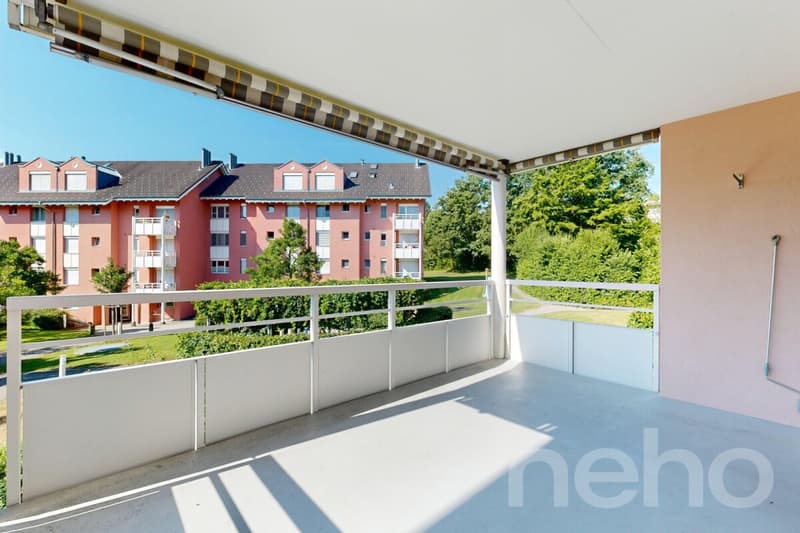 Attraktive 3.5-Zimmer-Wohnung an Toplage (2)