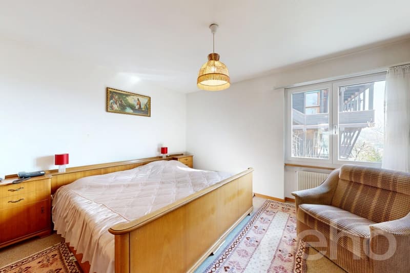 Zweifamilienhaus an Toplage mit grossem Grundstück und Weitsicht (10)