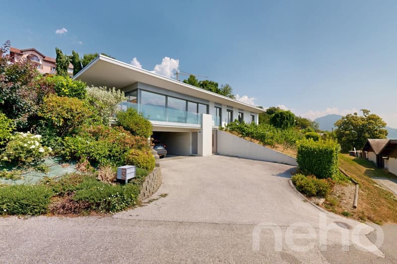 Spacieuse Villa contemporaine avec vue panoramique au c?ur du Valais (1)