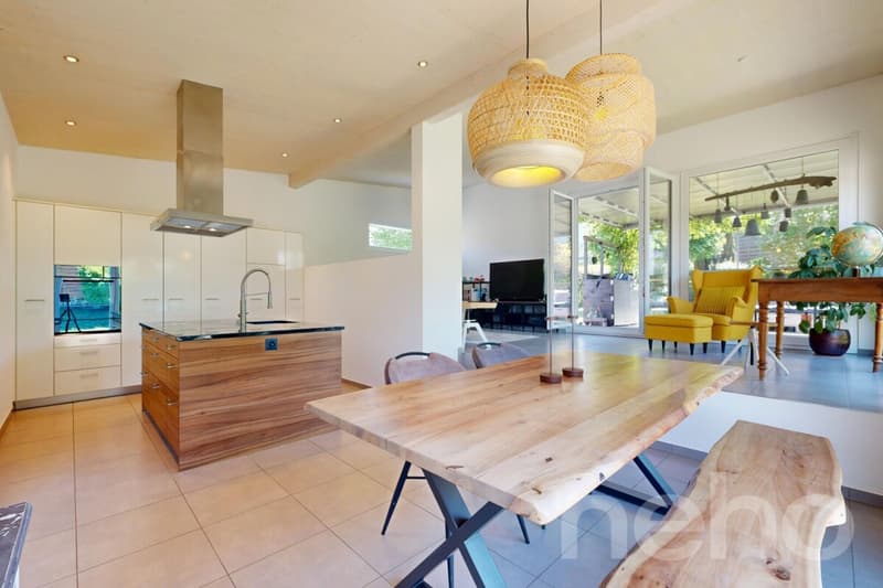Top gepflegtes 5.5-Zimmer-EHF mit schönem Garten in 8213 Neunkirch (4)
