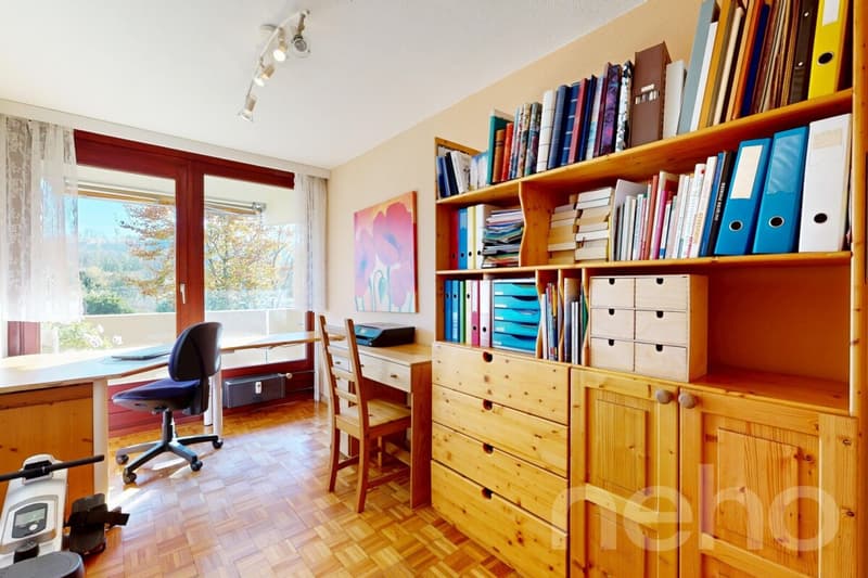 Lichtdurchflutete 5.5-Zimmer-Wohnung mit sonnigem Balkon (10)