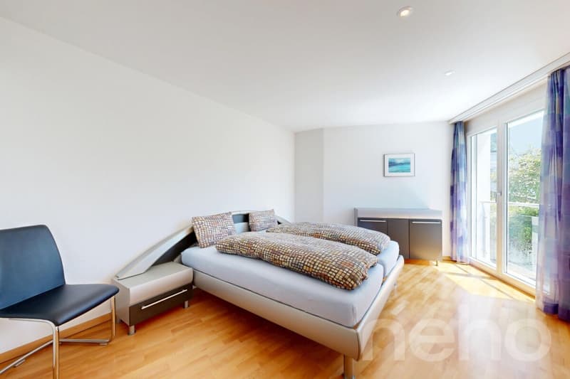 Exklusive Terrassenwohnung mit Panorama-Seesicht (10)