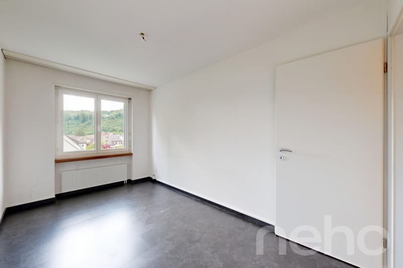 Helle 3.5 Zimmer-Wohnung mit Balkon und Garage in Schönenwerd (7)