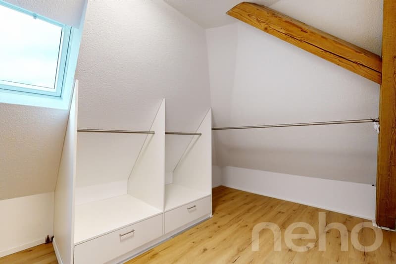 Familienhaus mit Waldnähe, grossem Garten und Potenzial (7)