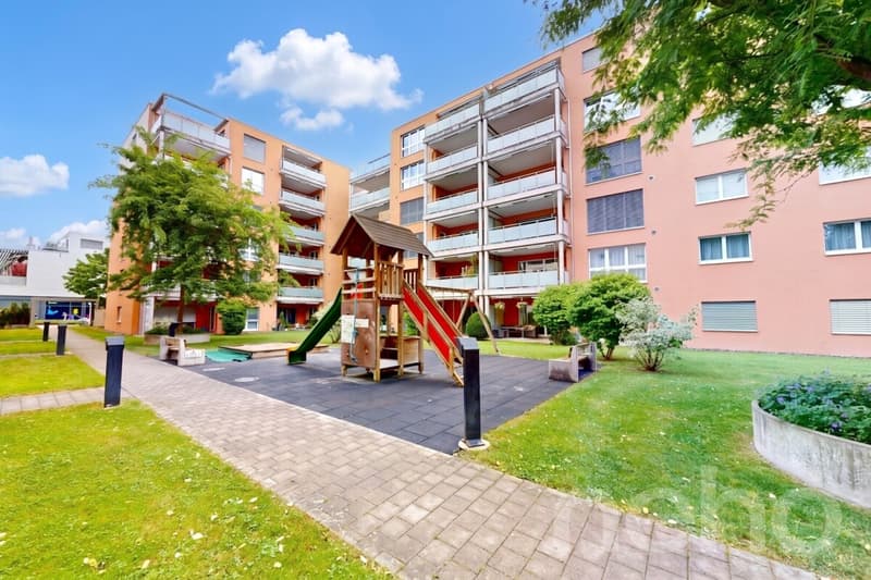 Grosszügiges Wohnen im Herzen von Bülach (10)