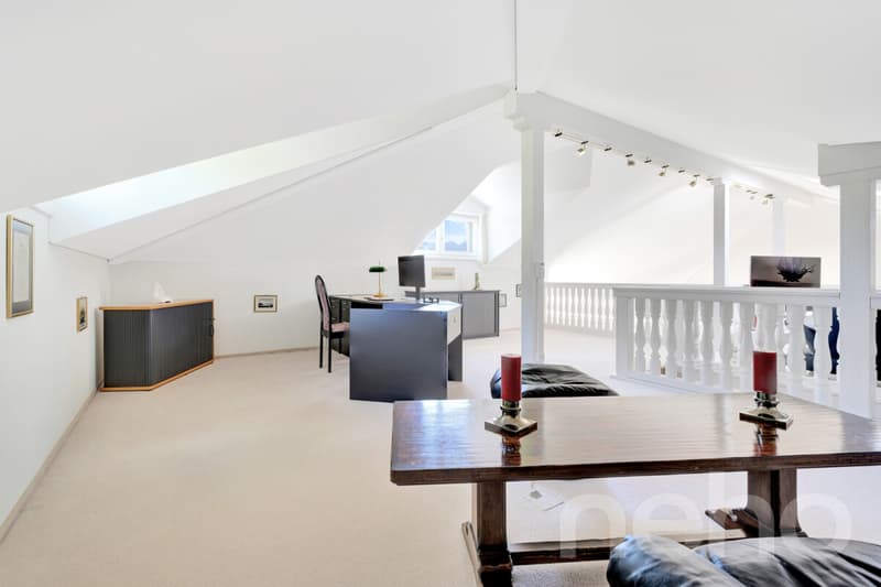 Exklusive Villa mit spektakulärer Weitsicht und gehobenem Ausbau (9)