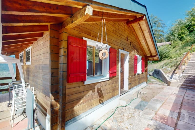 Chalet renové face aux sommets, idéal résidence secondaire (3)