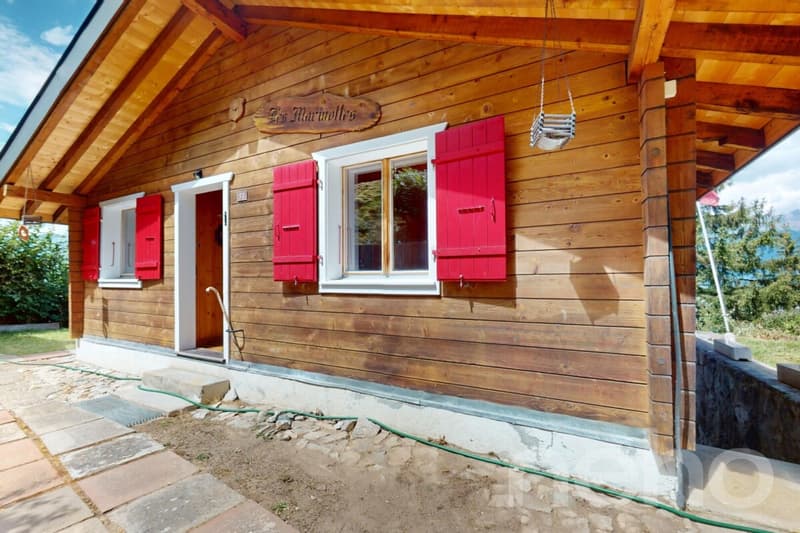 Chalet renové face aux sommets, idéal résidence secondaire (12)