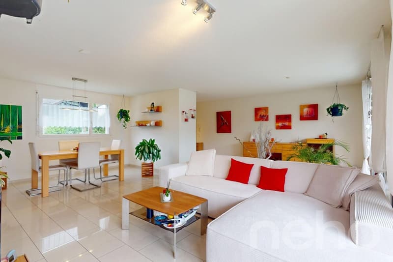 Ihr neues Zuhause mit grossem Balkon und Weitsicht (3)