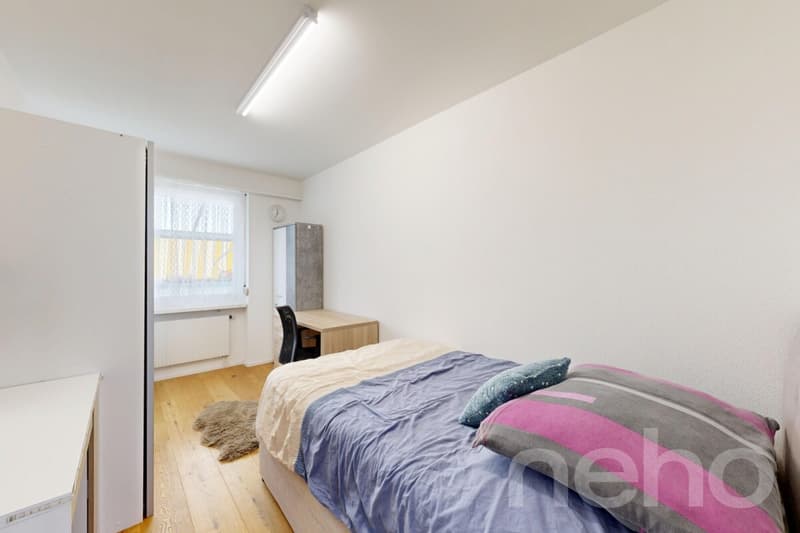 Modernisierte 4.5-Zimmerwohnung mit Garagenbox (im Baurecht) (8)