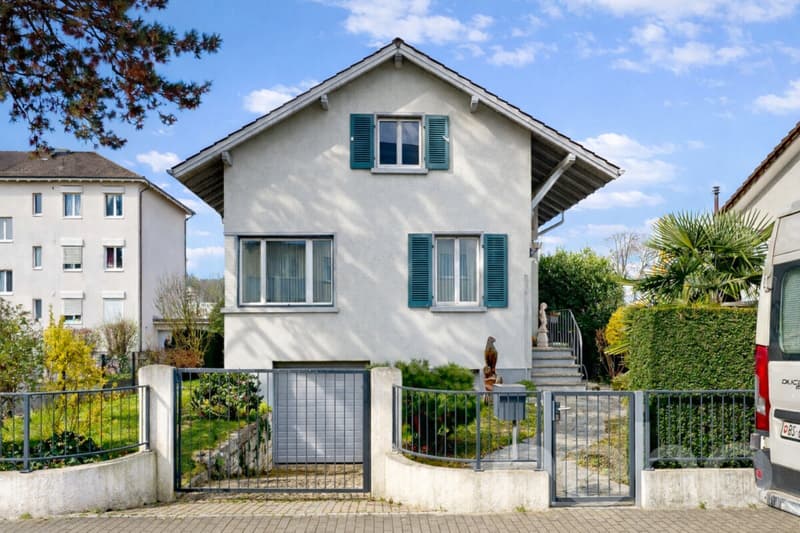 Charmantes Zuhause mit sonnigem Garten und viel Potenzial in Pratteln (3)