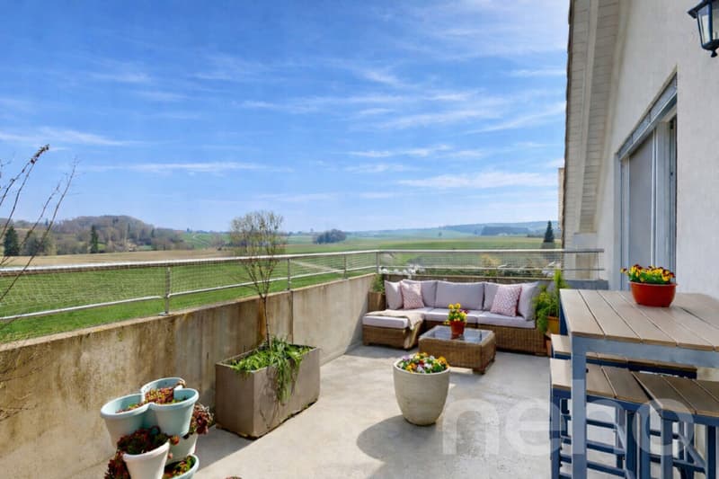 Dernier étage de 145 m², grande terrasse face à la campagne (10)