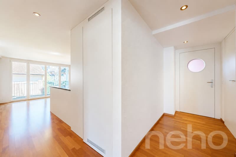 Stilvolle 3.5-Zimmer-Wohnung mit Balkon in MINERGIE-Überbauung (8)