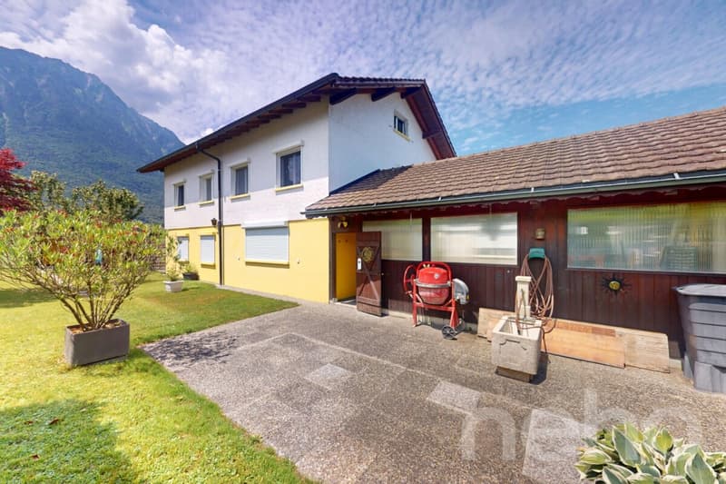Le Bouveret: Villa de deux appartements en PPE (1)