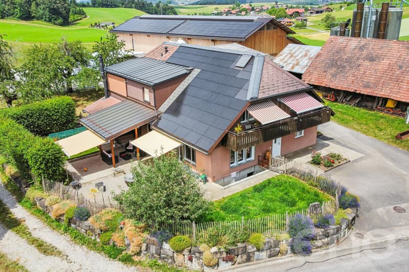 Modernisiertes Generationenhaus mit Weitblick in Gysenstein (1)