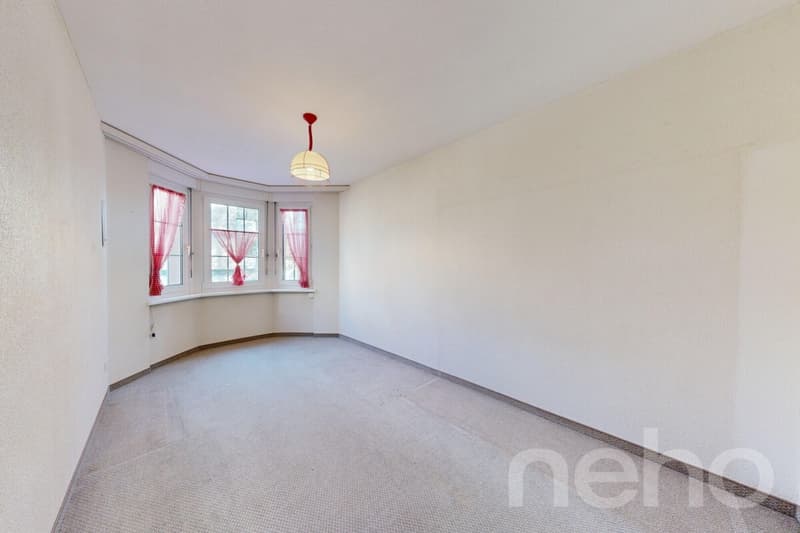 4.5-Zimmerwohnung mit Terrasse, Wintergarten & Garage (12)