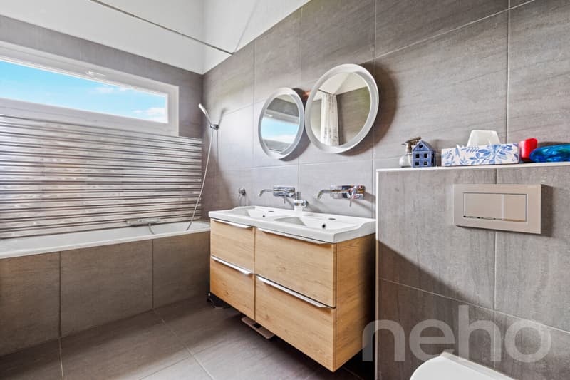 Exclusif : Grande villa de 3 logements avec piscine (9)